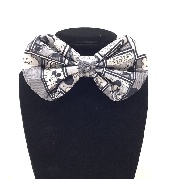 Bow Tie Handmade Mickey Mouse Comic Strip - Picture 4 of 15